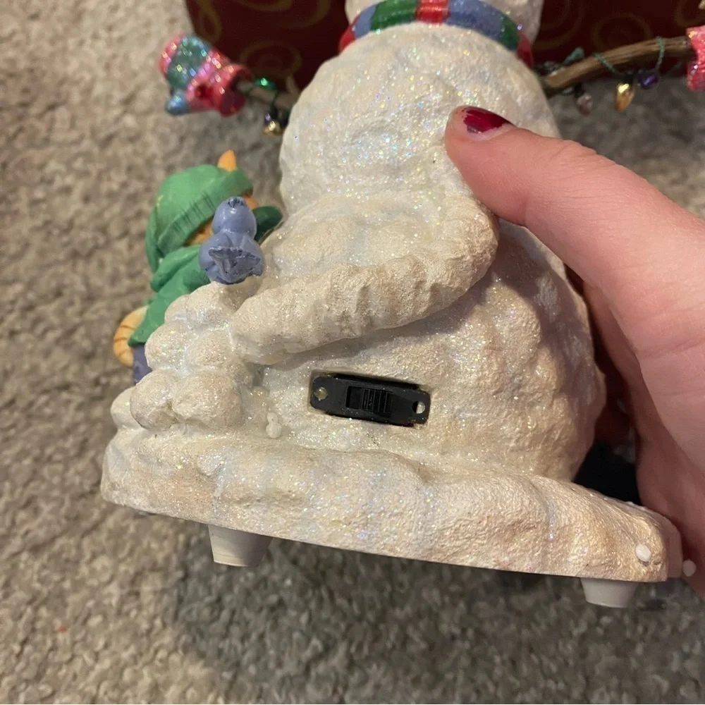 San Francisco Music Box Company Snowman Cat Figurine Christmas Winter Decor